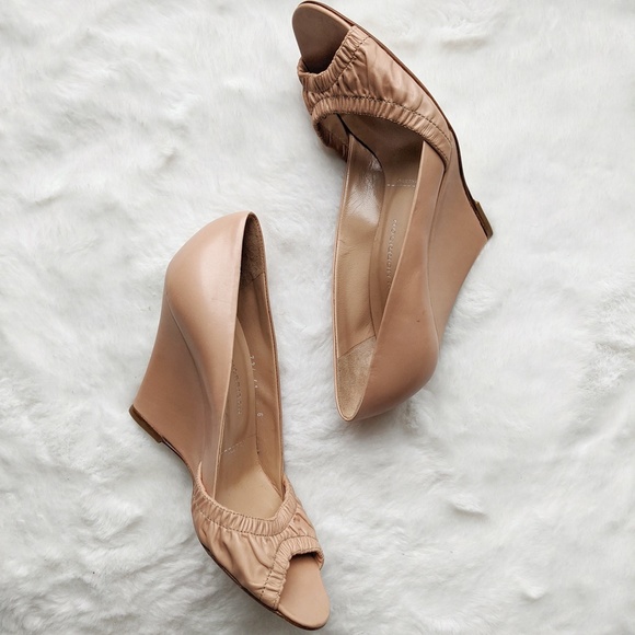 Sigerson Morrison NWT Leather Nude Wedge Heels - Picture 15 of 15